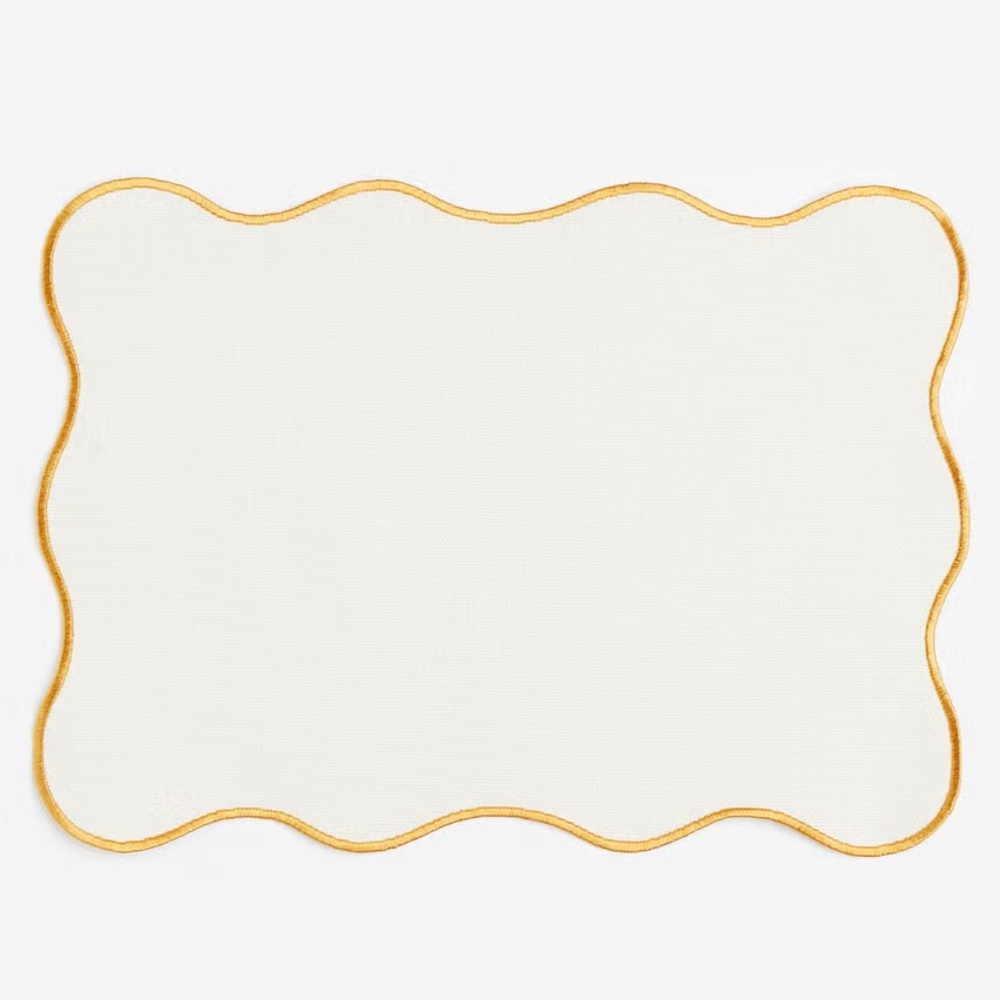 H&M Squiggle Scalloped Placemats (Set of 3)